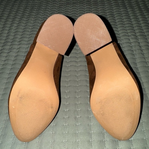 Steve Madden Alyse Bootie Suede upper w a pointy toe, chunky heel. Size 7.5 NWOT - Picture 9 of 14